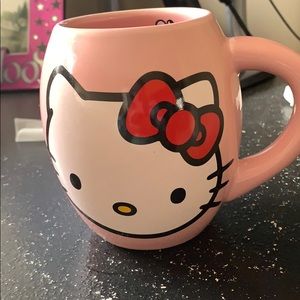 Meet your Posher, Lucy